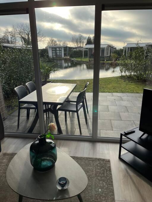 Luxus Chalet Waterfront Lathum Dış mekan fotoğraf